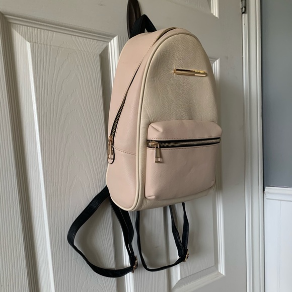 Mini back pack - Picture 2 of 7